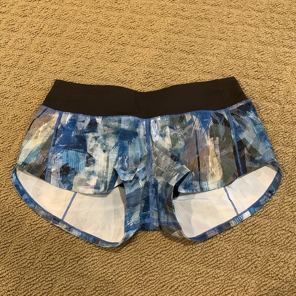 Lululemon Speed Up Shorts 2.5”